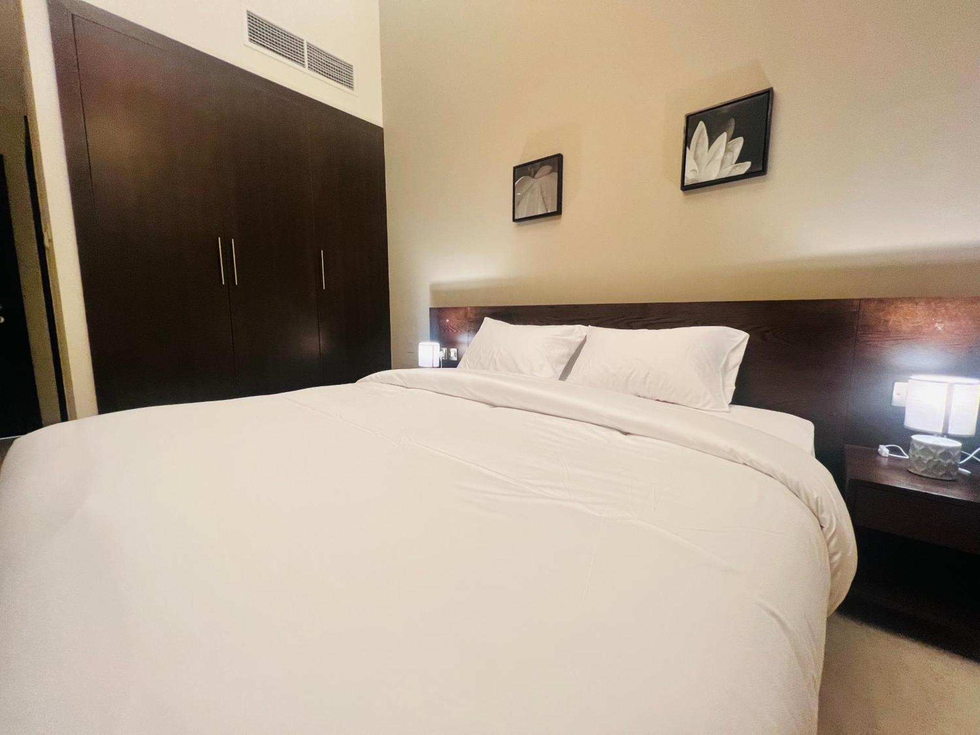 Alraef Luxury Apartments Dubai Bagian luar foto